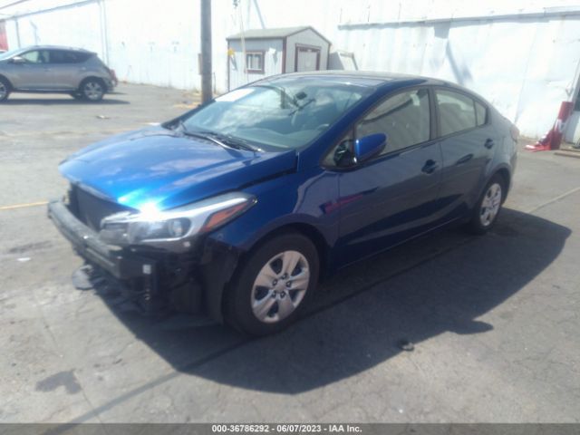3KPFK4A77JE213916 KIA FORTE LX