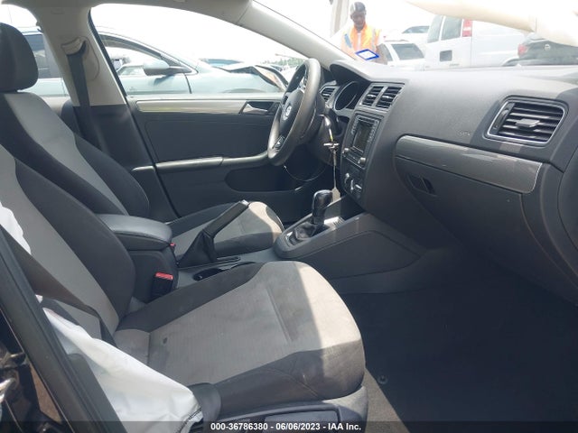 3VW2B7AJ0HM251173 Volkswagen Jetta 1.4t S