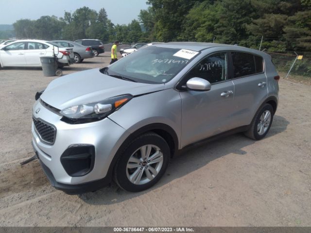 KNDPM3AC8J7483002 KIA Sportage Lx