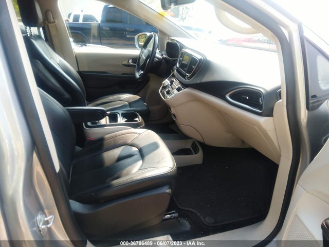 2C4RC1BG7LR116014 Chrysler Pacifica Touring L