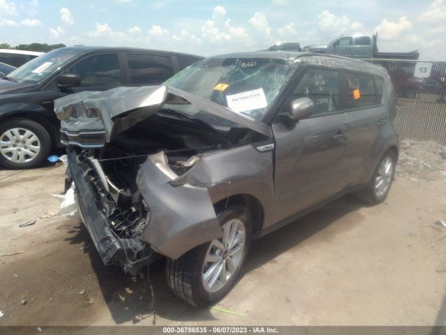 KNDJP3A53J7588657 KIA SOUL +