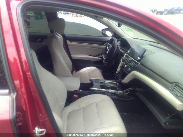 2018 HONDA ACCORD SEDAN EX-L 2.0T VIN: 1HGCV2F53JA033262