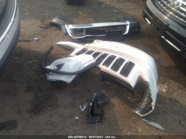 1C4RJFBG5FC631366 Jeep Grand Cherokee Limited