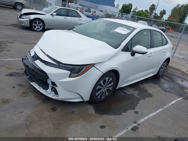 Toyota Corolla Hybrid Le 2022 JTDEAMDE0N3013210 Image 2
