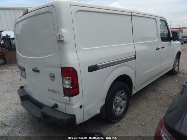 1N6BF0KM3GN812040 Nissan Nv Sv