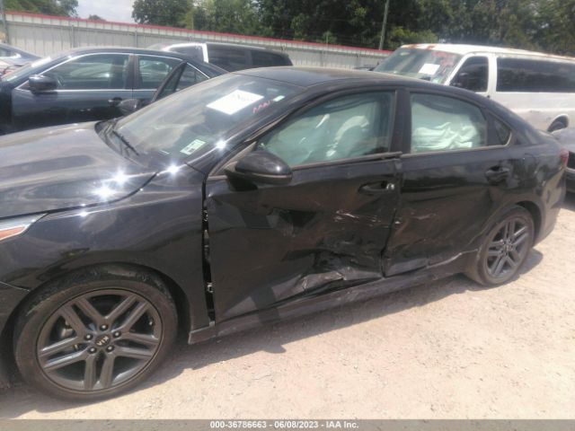 3KPF34AD3ME404773 KIA Forte Gt-line