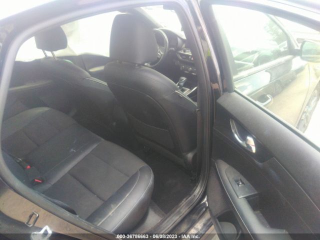 3KPF34AD3ME404773 KIA Forte Gt-line