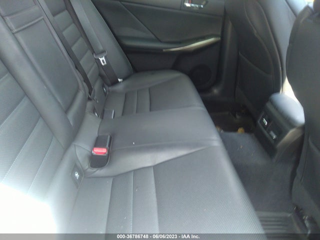 JTHBA1D27G5002718 Lexus IS 200T