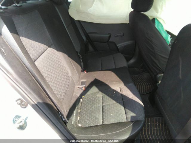 3KPA25ABXJE119047 KIA Rio 5-door Lx