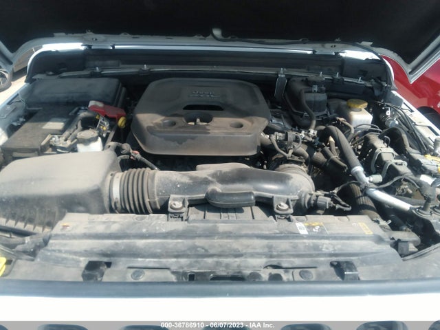 1C4HJXEN9MW552127 Jeep Wrangler Unlimited Sahara