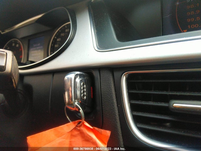 WAUBFAFL2GN015933 Audi A4 PREMIUM