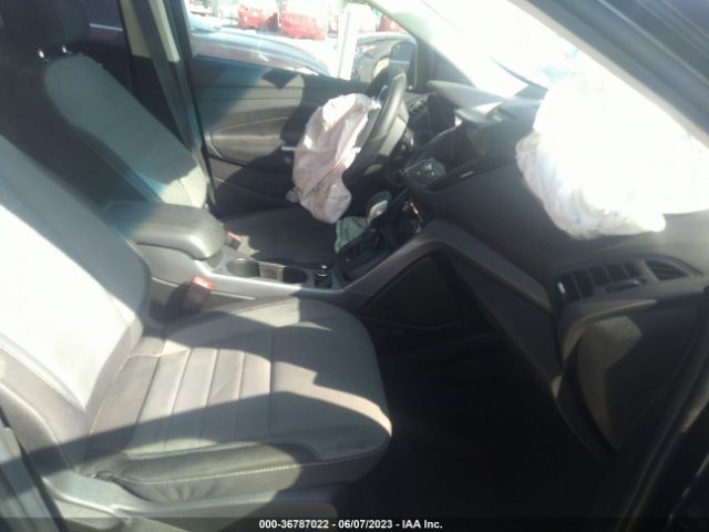 1FMCU0GX6GUC62088 Ford ESCAPE SE
