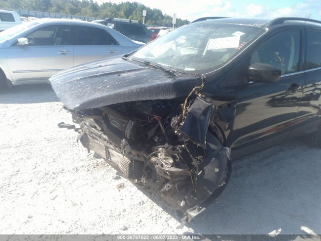 1FMCU0GX6GUC62088 Ford ESCAPE SE