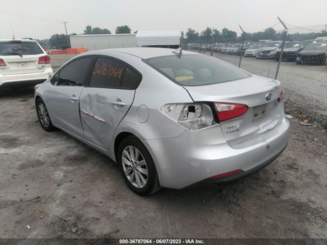 KNAFX4A63F5381576 KIA FORTE LX