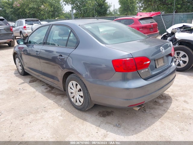 3VW2K7AJ1EM366084 Volkswagen Jetta Sedan S