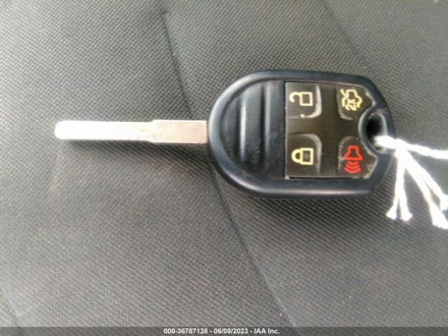 3FADP4EJ7JM125992 Ford FIESTA SE