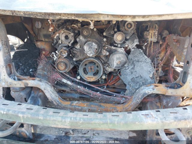 1FT7W2BTXFEB10517 Ford Super Duty F-250 Srw Lariat/platinum