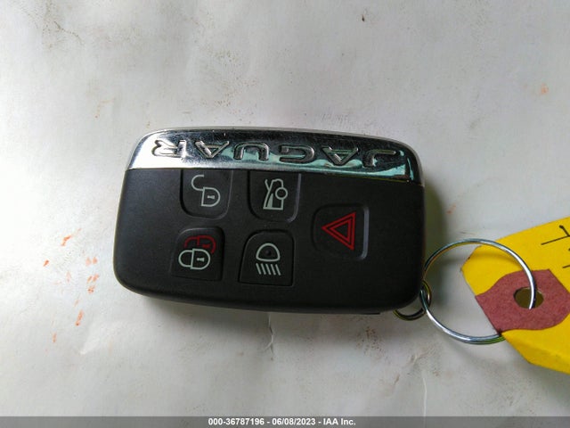 SAJWA6DA7FMK16153 Jaguar F-TYPE R