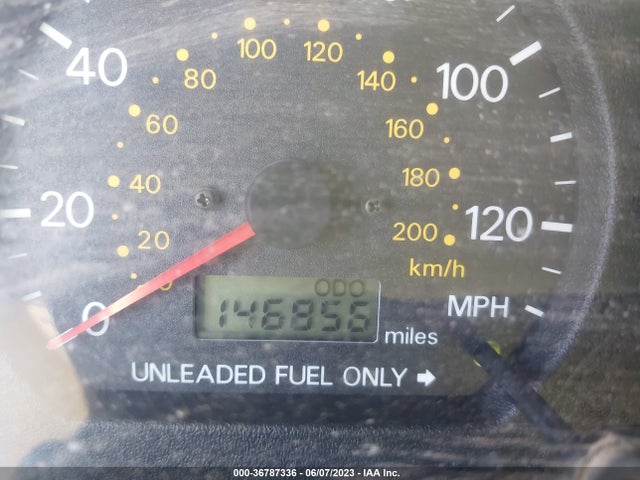 2001 MITSUBISHI MIRAGE ES VIN: JA3AY26CX1U019285