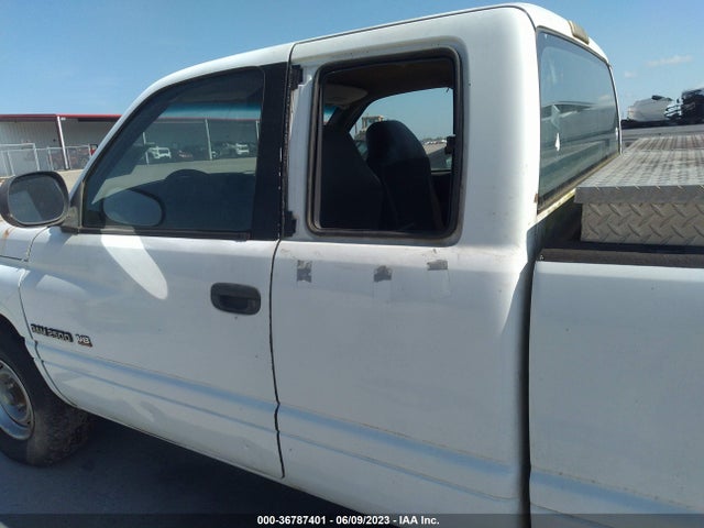 1999 DODGE RAM 2500 VIN: 3B7KC22Z2XG107404