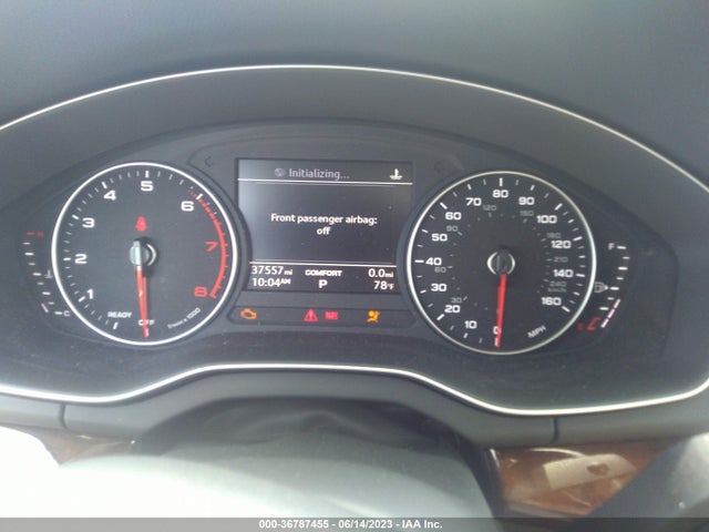 WA1BNAFY8J2075431 Audi Q5 Premium Plus
