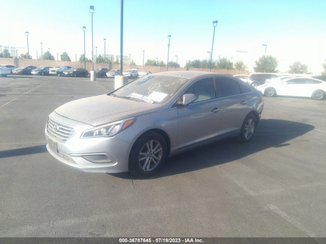 Hyundai SONATA SE 2017 5NPE24AF6HH497032 Image 2