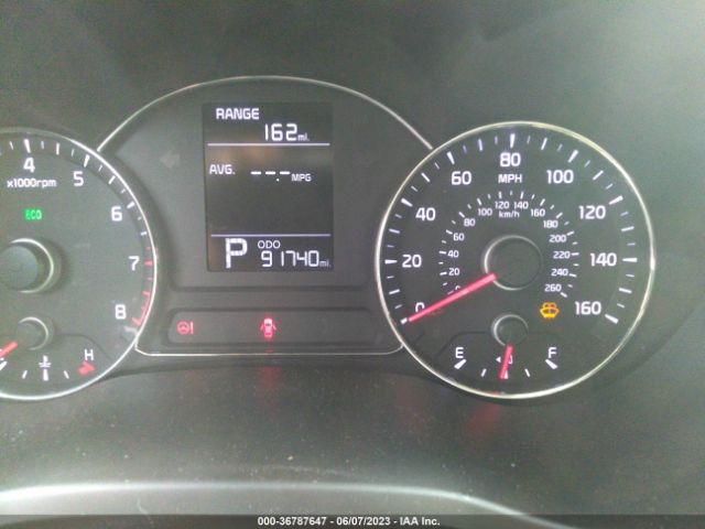 KNAFK5A81G5527089 KIA Forte 5-door Lx