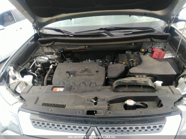JA4AD3A38KZ007984 Mitsubishi Outlander Se/sel/le
