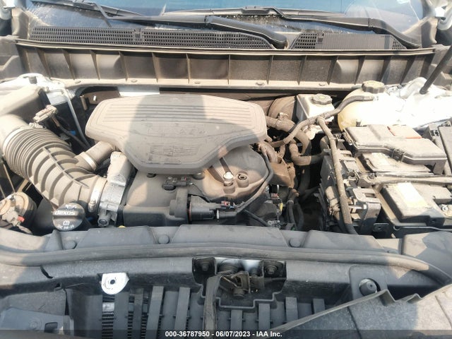 1GYKNCRS0JZ201226 Cadillac Xt5 Luxury Fwd