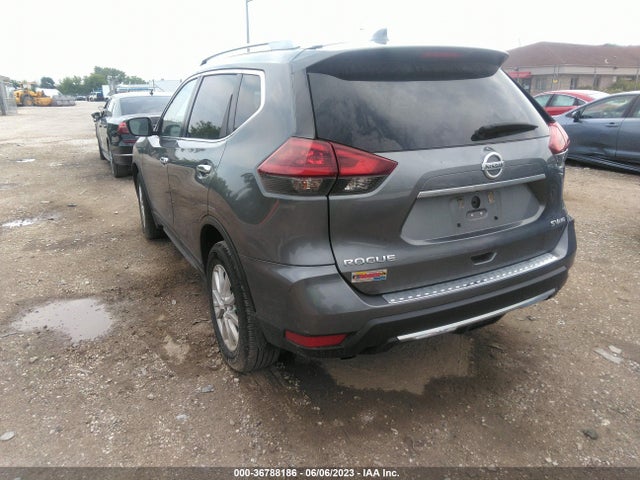 2018 NISSAN ROGUE SV VIN: 5N1AT2MV5JC817439