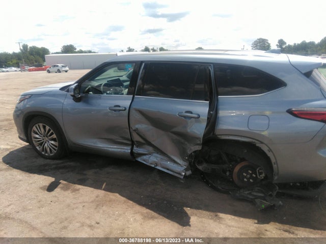Toyota Highlander Platinum 2022 5TDFZRBH8NS221860 Image 6