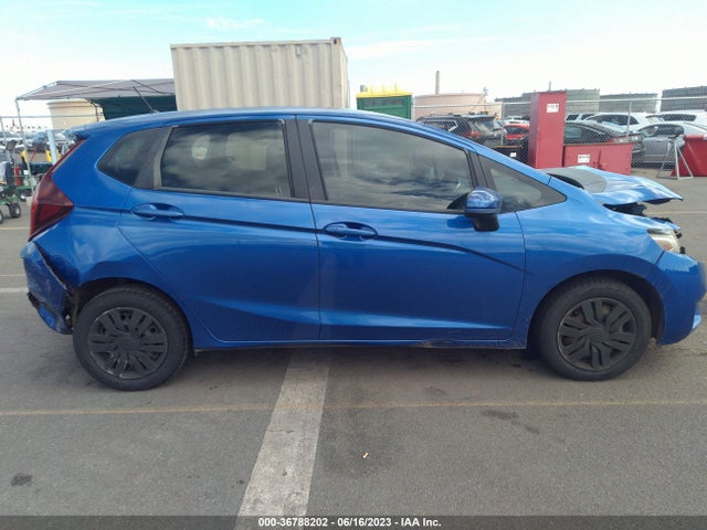 Honda FIT LX 2016 JHMGK5H57GX022180 Image 5