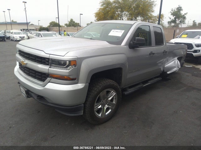 Chevrolet Silverado 1500 Custom 2016 1GCRCPECXGZ313993 Image 2