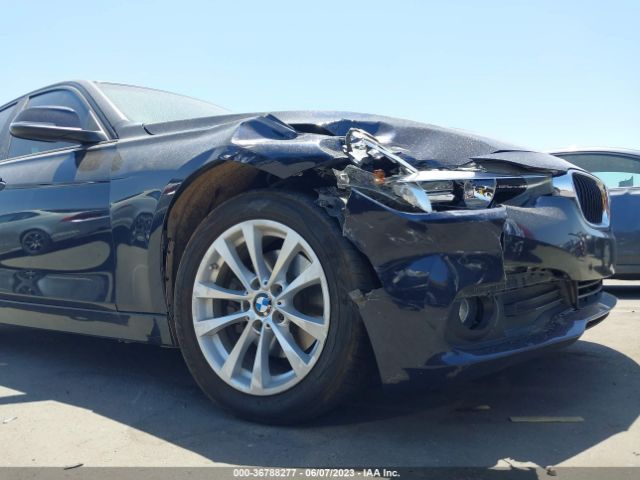 WBA8E1G53HNU12792 BMW 3 Series 320i