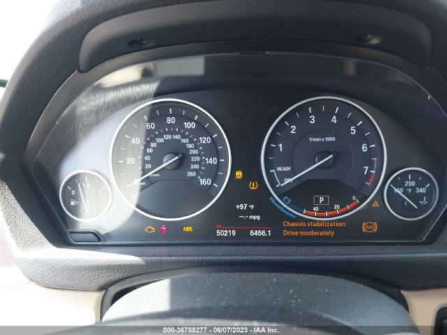 WBA8E1G53HNU12792 BMW 3 Series 320i