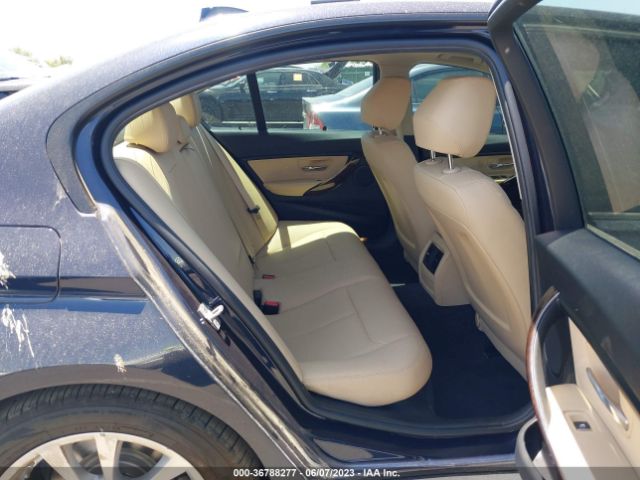 WBA8E1G53HNU12792 BMW 3 Series 320i