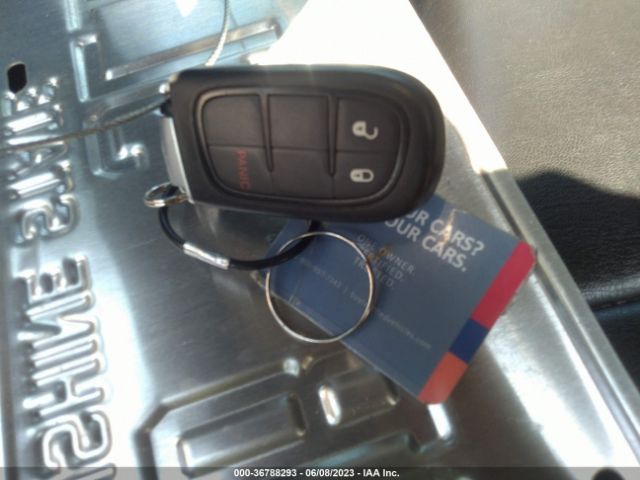 1C4PJMLB8KD464987 Jeep Cherokee Latitude Plus