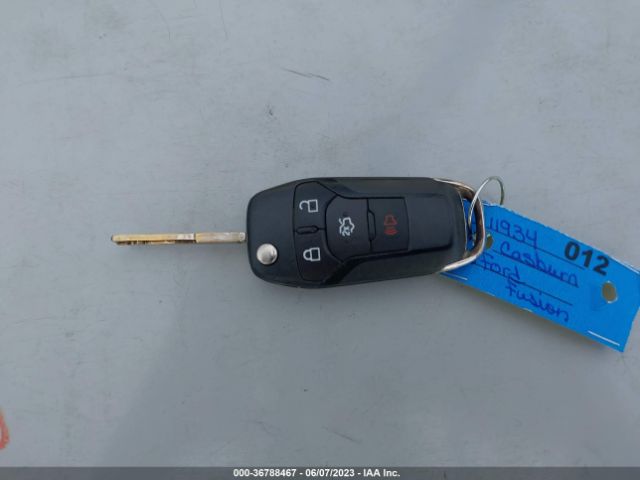 3FA6P0HD7FR139165 Ford FUSION SE