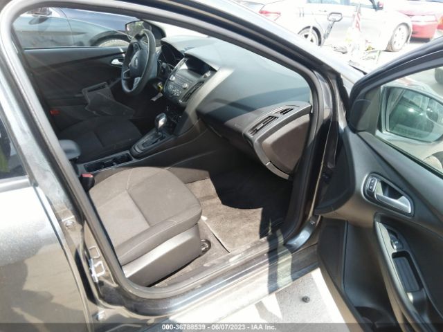 1FADP3FE7JL216368 Ford FOCUS SE