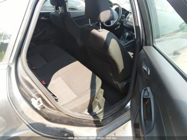 1FADP3FE7JL216368 Ford FOCUS SE