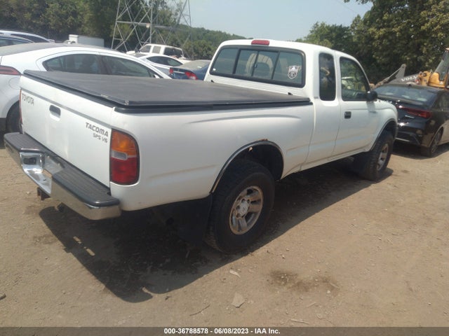 1998 TOYOTA TACOMA VIN: 4TAWN72N5WZ010147