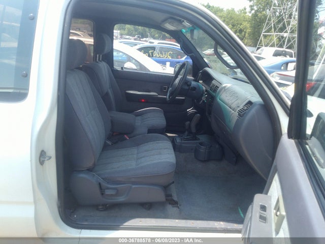 1998 TOYOTA TACOMA VIN: 4TAWN72N5WZ010147