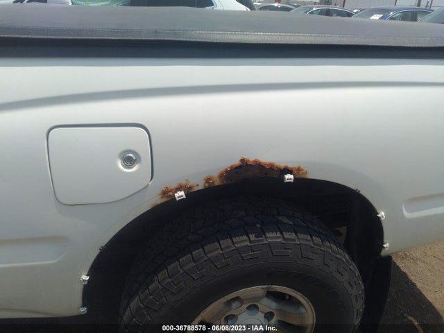 1998 TOYOTA TACOMA VIN: 4TAWN72N5WZ010147