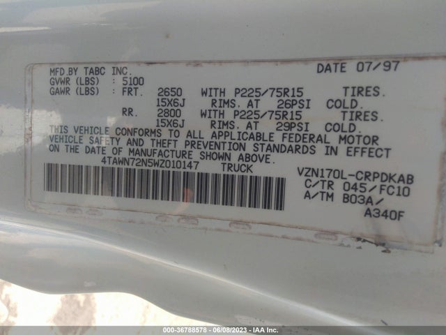 1998 TOYOTA TACOMA VIN: 4TAWN72N5WZ010147