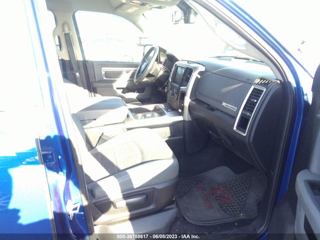 3C6RR6LT2JG244100 RAM 1500 Big Horn