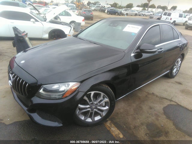 55SWF4JB8FU083590 Mercedes-Benz C-class C 300