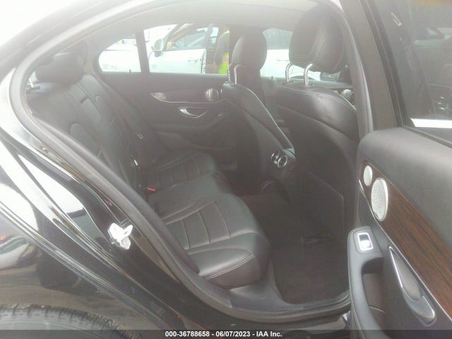 55SWF4JB8FU083590 Mercedes-Benz C-class C 300