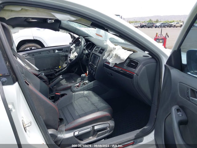 3VW4T7AJ1HM390038 Volkswagen JETTA GLI