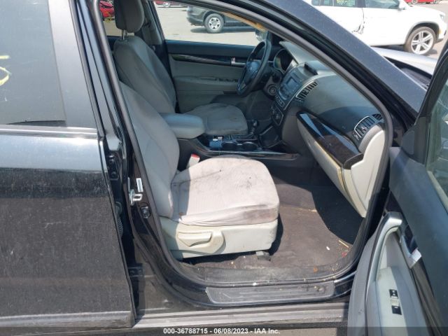 5XYKT3A66FG645064 KIA SORENTO LX