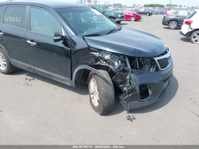 5XYKT3A66FG645064 KIA SORENTO LX